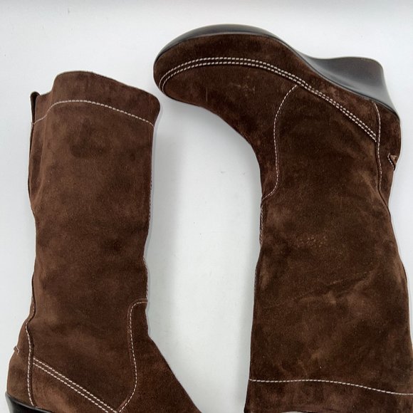 Crocs Dark Brown Suede Tall Boots Wedge Heels Sz 10.5 - Picture 8 of 8